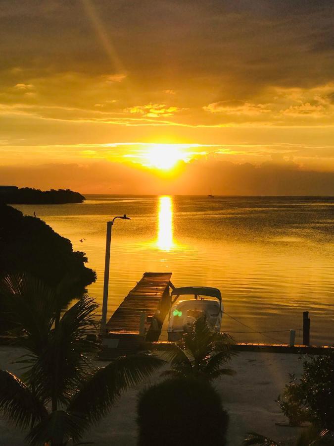 Hidden Treasure Vacation Home Blue Bay Cottage Caye Caulker Exterior foto